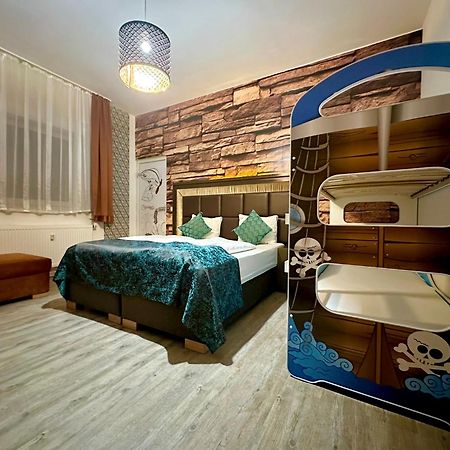 Pension Kristalpark Günzburg Exteriér fotografie