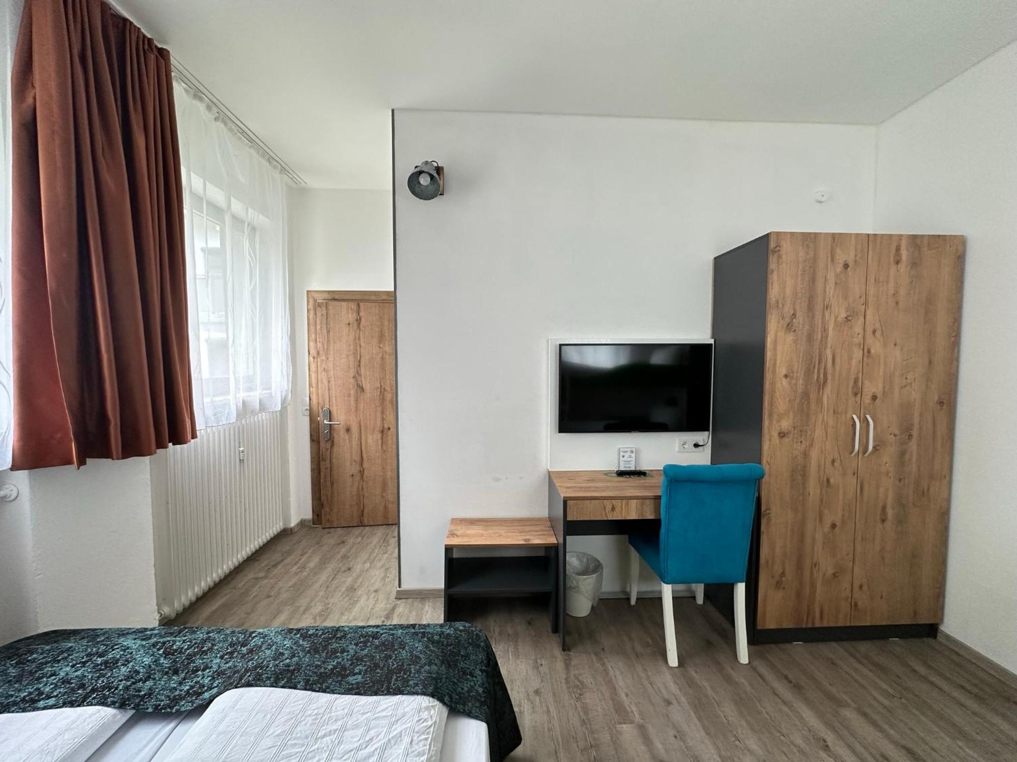 Pension Kristalpark Günzburg Exteriér fotografie